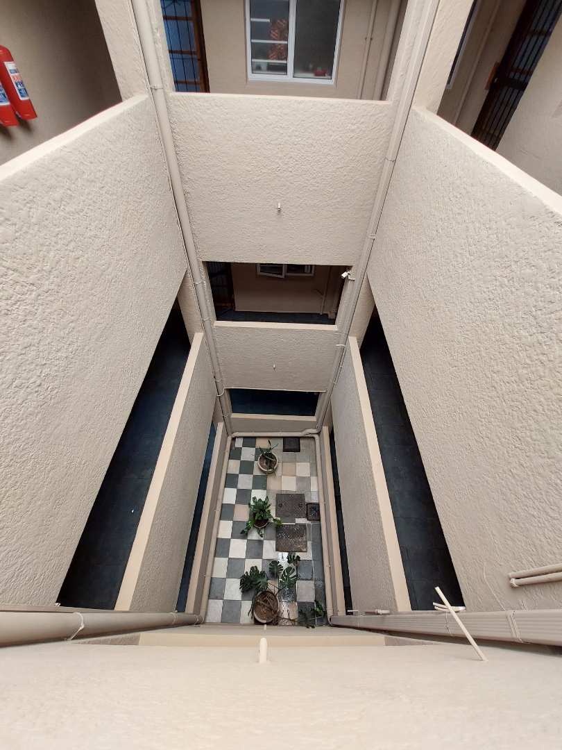 To Let 1 Bedroom Property for Rent in Mowbray Western Cape